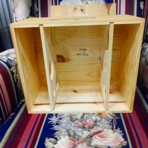 Broquel Brand Wood Box Wine Bottle Holder